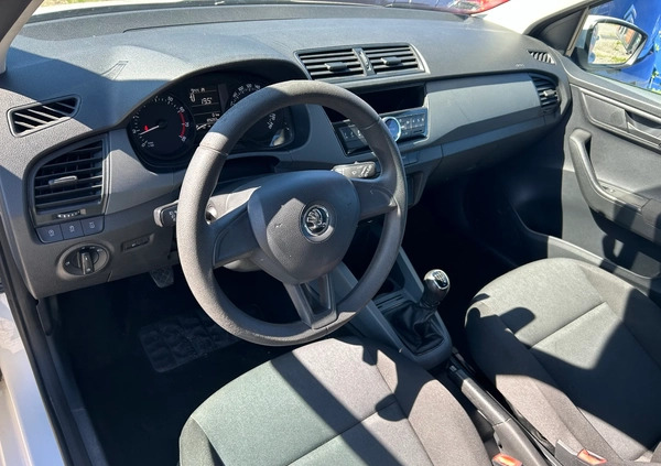 Skoda Fabia cena 24900 przebieg: 181000, rok produkcji 2015 z Koło małe 92